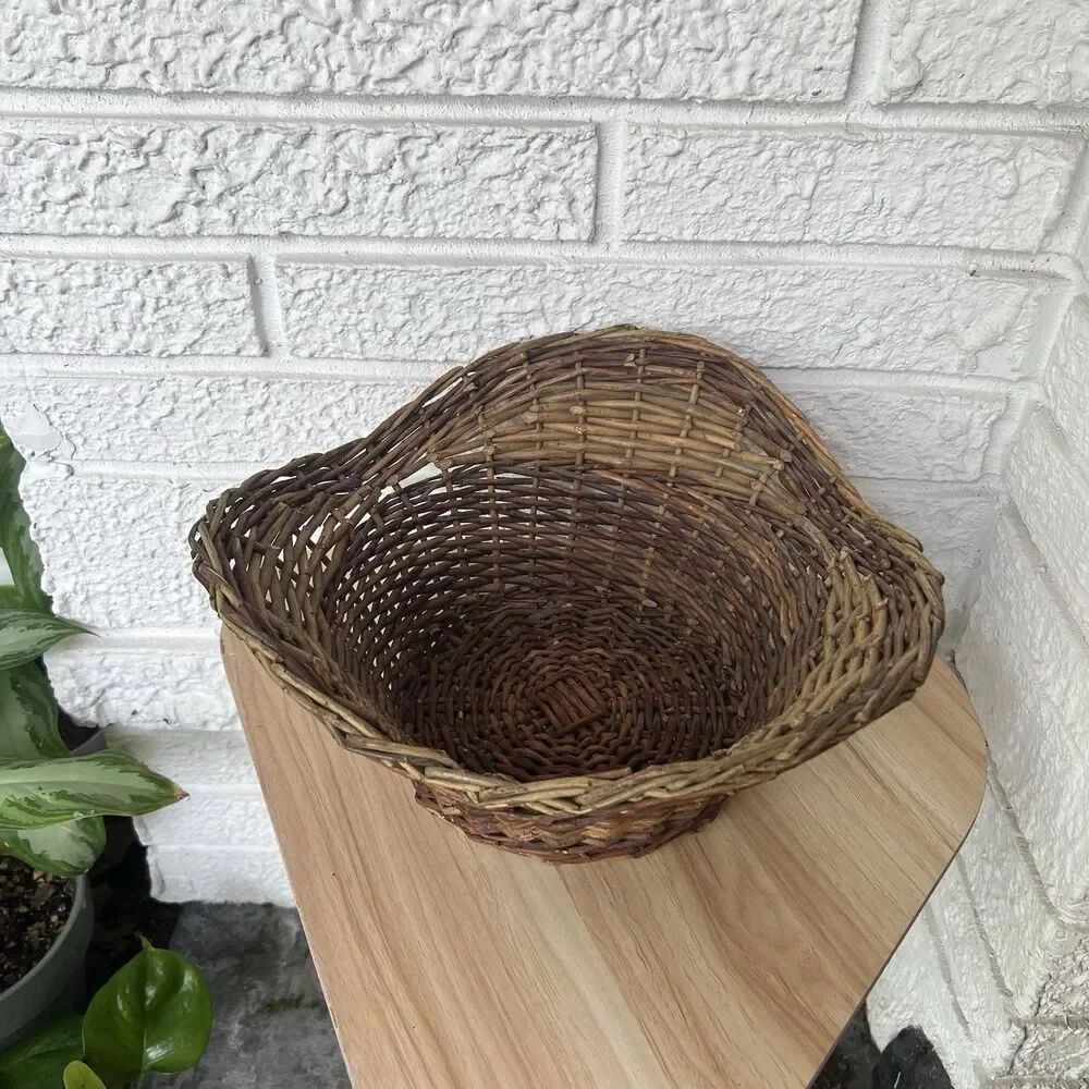 VTG Asymmetrical Decorative Wicker Basket Catchall Brown Farmhouse Minimalist